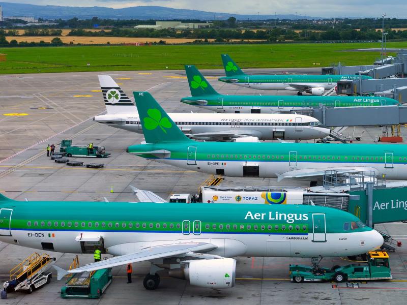 Aer Lingus aircrafts as gate